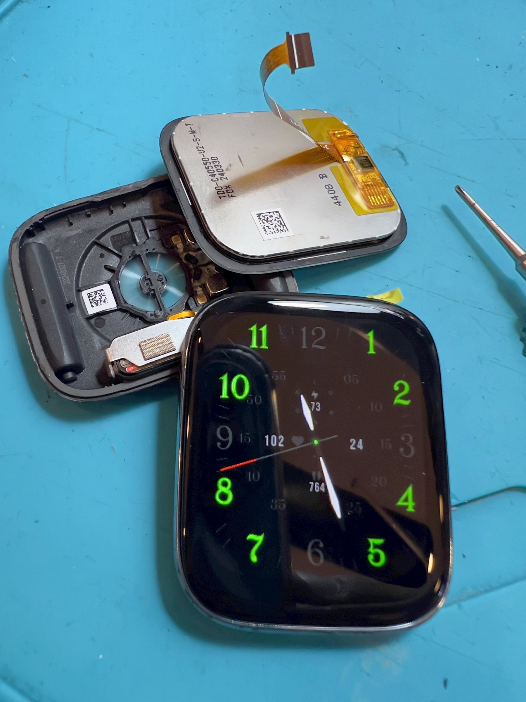 Riparazione e Assistenza Smartwatch: il tuo Apple Watch torna come nuovo! ⌚🔧