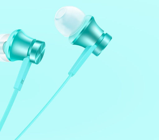 Mi In-Ear Headphones Basic Blue Lifestyle