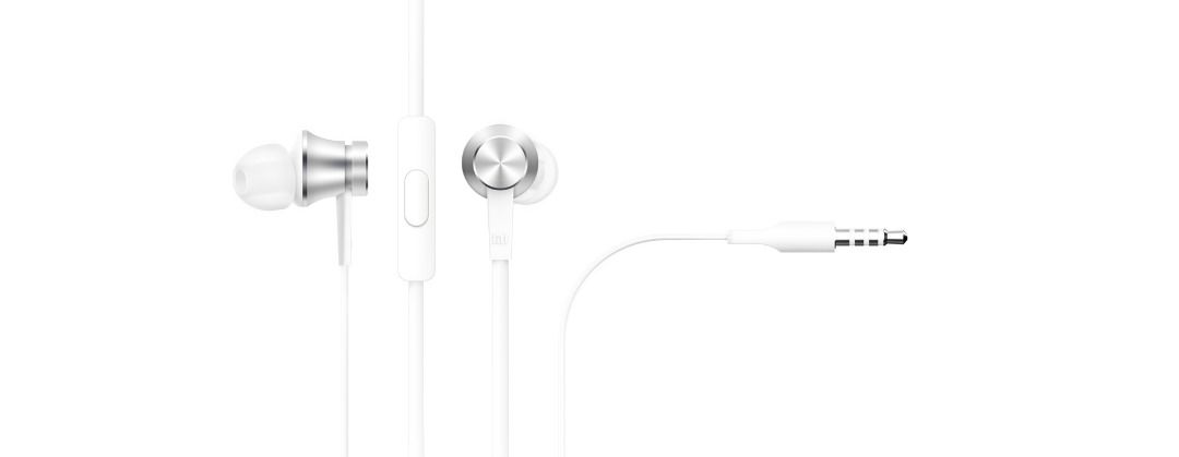 Mi In-Ear Headphones Basic Silver Lifestyle