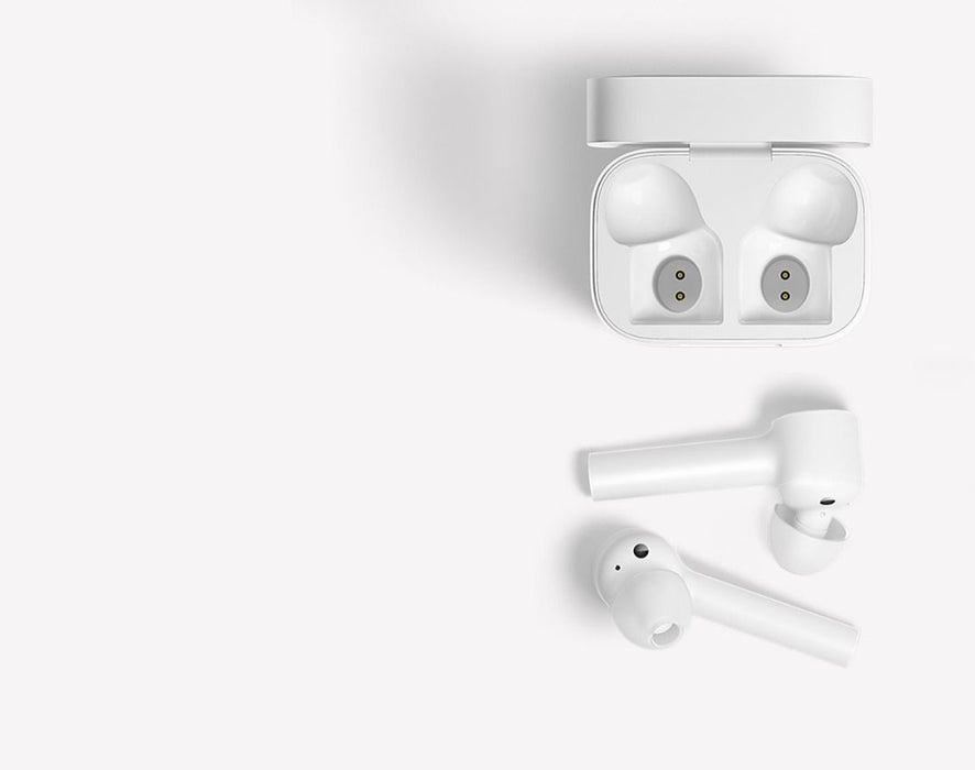 Mi True Wireless Earphones Lifestyle